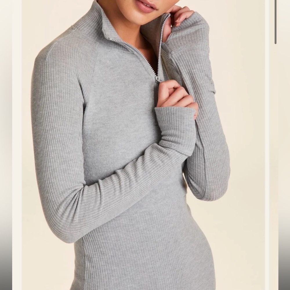 Alala Ribbed Quarter Zip Long Sleeve Top – Gray – Size Small